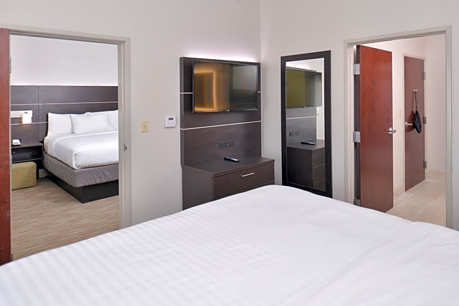 Holiday Inn Express & Suites Corpus Christi-N Padre Island, an IHG Hotel