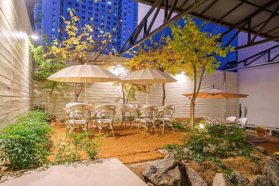 Dongdaegu Station Eastern Hotel