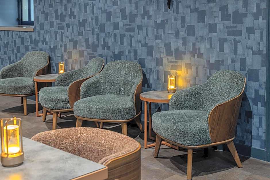 Best Western Plus Centurion Hotel