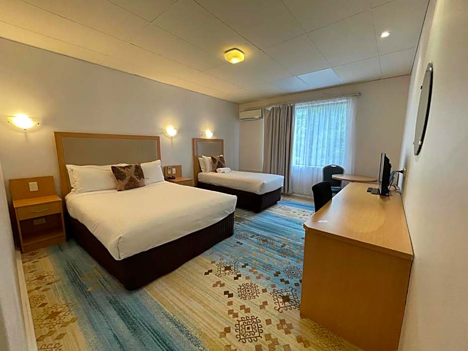 Haven Marina Glenelg