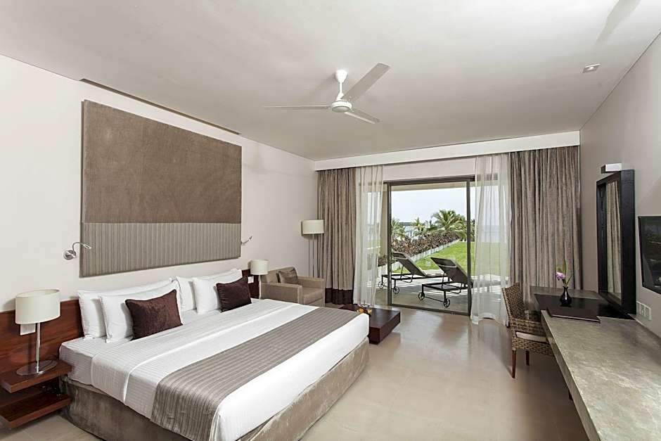 Amaya Beach Pasikudah