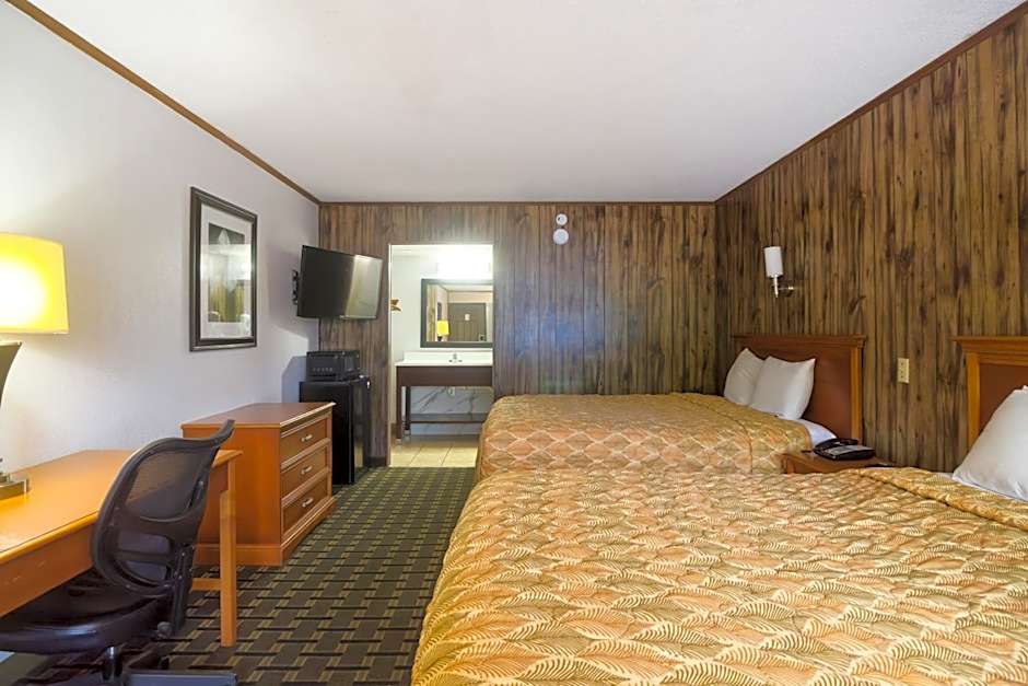 Tennessee Mountain Lodge Riverside by OYO