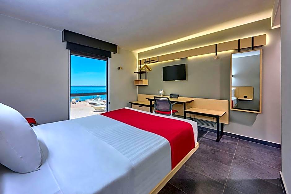 City Express by Marriott La Paz