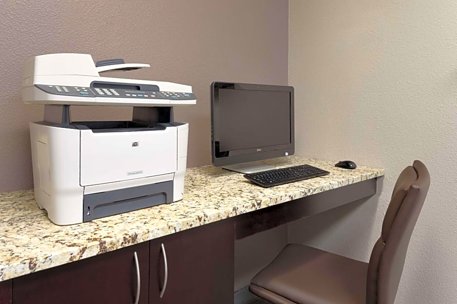 Country Inn & Suites by Radisson, Brunswick I-95, GA