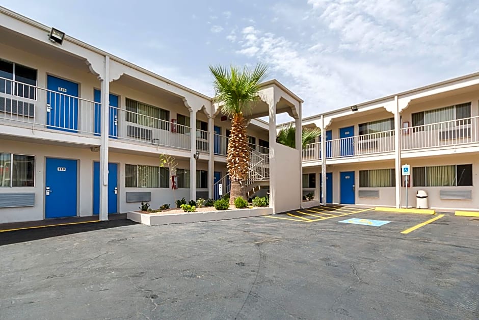 Motel 6-El Paso, TX - Airport - Fort Bliss