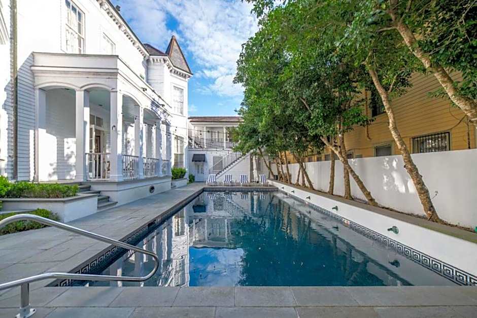 Melrose Mansion