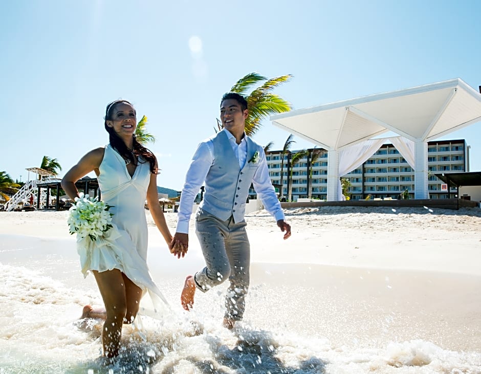 Royalton Blue Waters Autograph All-Inclusive Resor