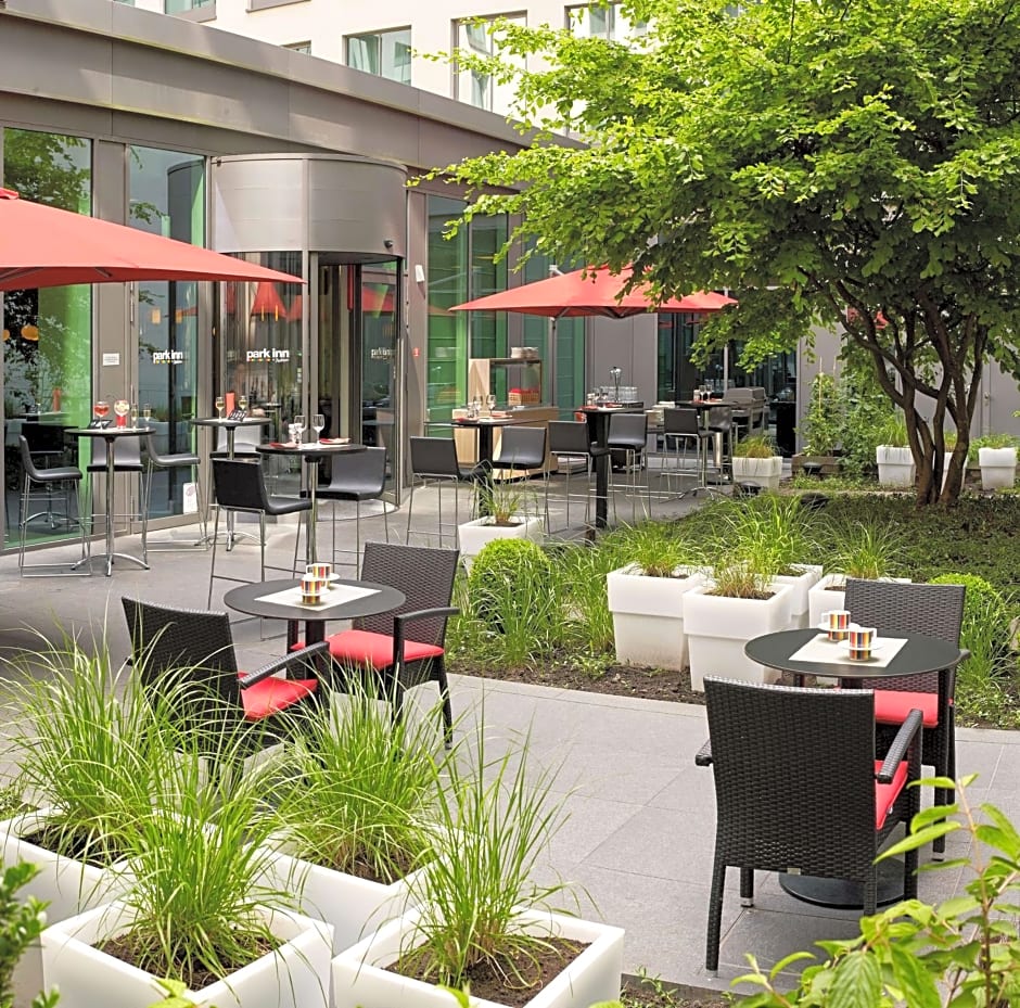 Park Inn by Radisson Brussels Centre Midi