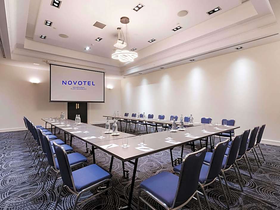 Novotel Melbourne Glen Waverley Hotel