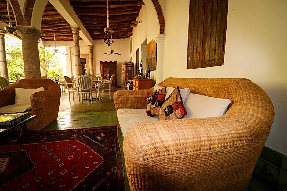 Hotel Torres Del Fuerte