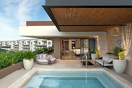 Inspira Corner King Suite