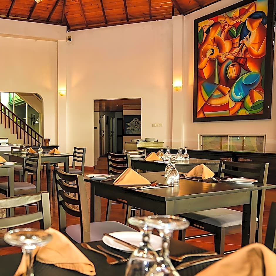 Oak-Ray Summer Hill Breeze Hotel