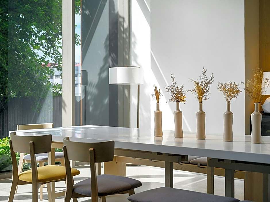 Oakwood Suites Bangkok