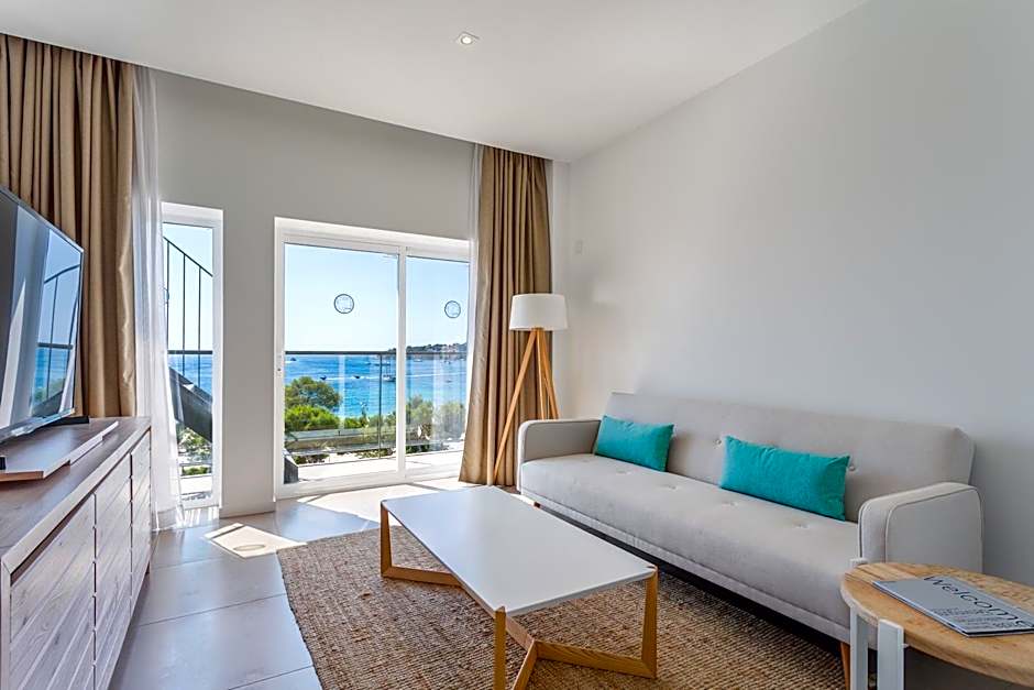 FERGUS Style Palmanova - Adults Only