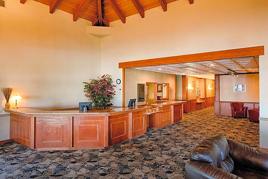 Red Lion Hotel & Conference Center Ellensburg