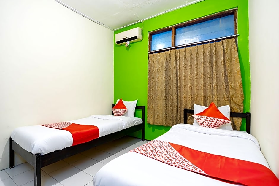 OYO 2454 Wanawiyata Homestay