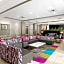 Best Western Plus Commerce Hotel
