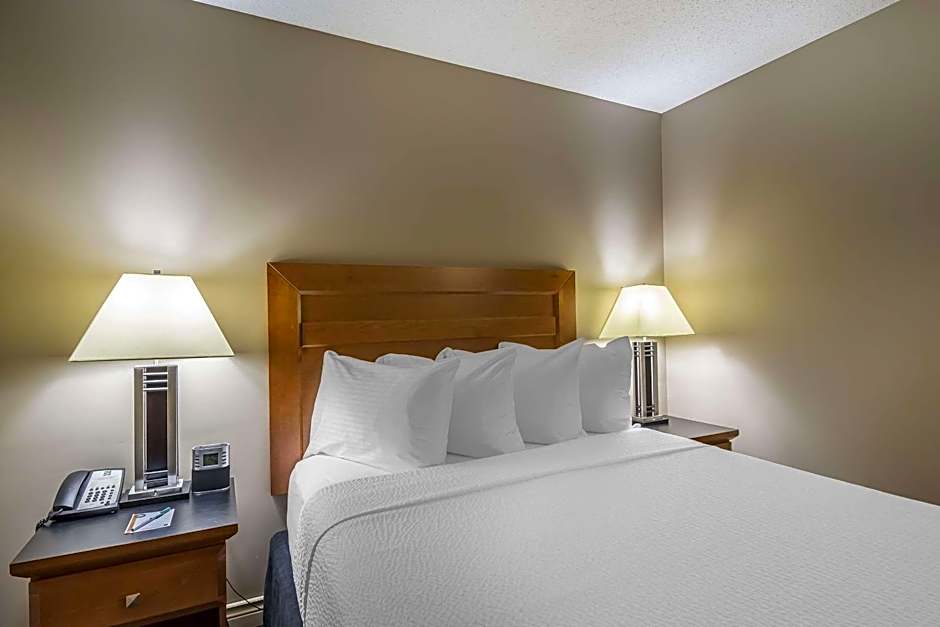 Quality Inn West Edmonton