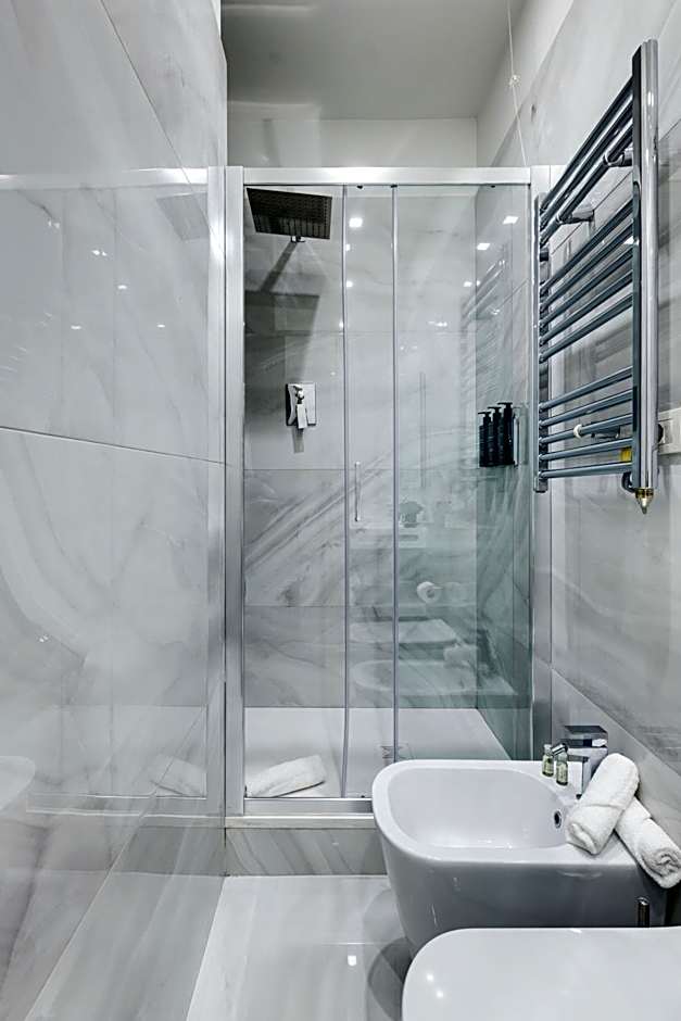 Piazza Farnese Luxury Suites