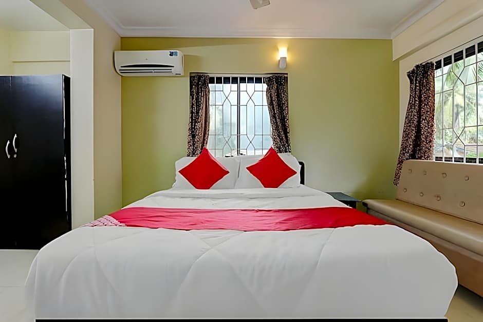 Round Cube Guest House