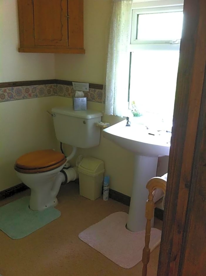 Five Saints Farmhouse B&B