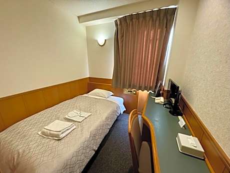 Standard Single Room - Non-Smoking