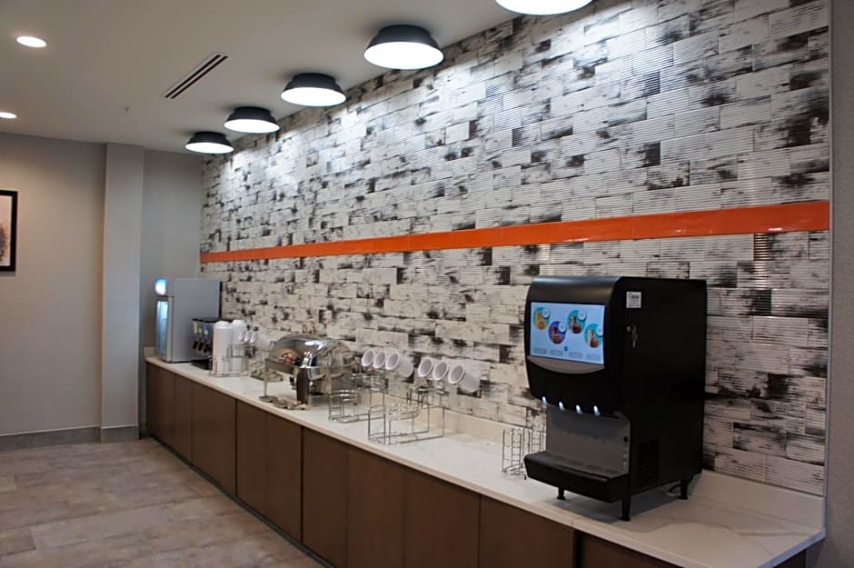 La Quinta Inn & Suites by Wyndham Oxford