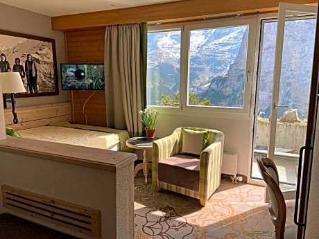 Double Room with Eiger Mountain View