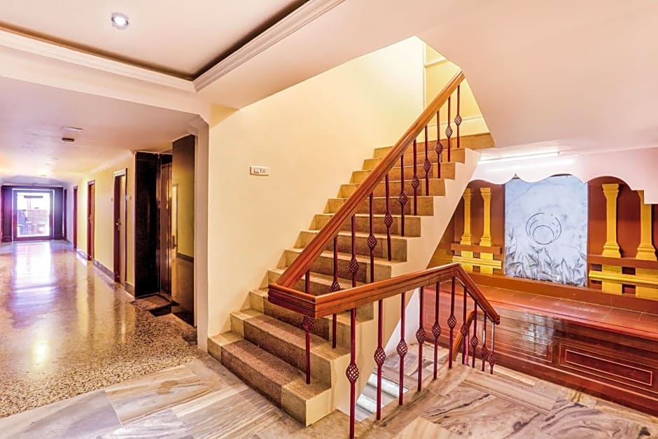 OYO Flagship 30746 Hotel Sakthi Park