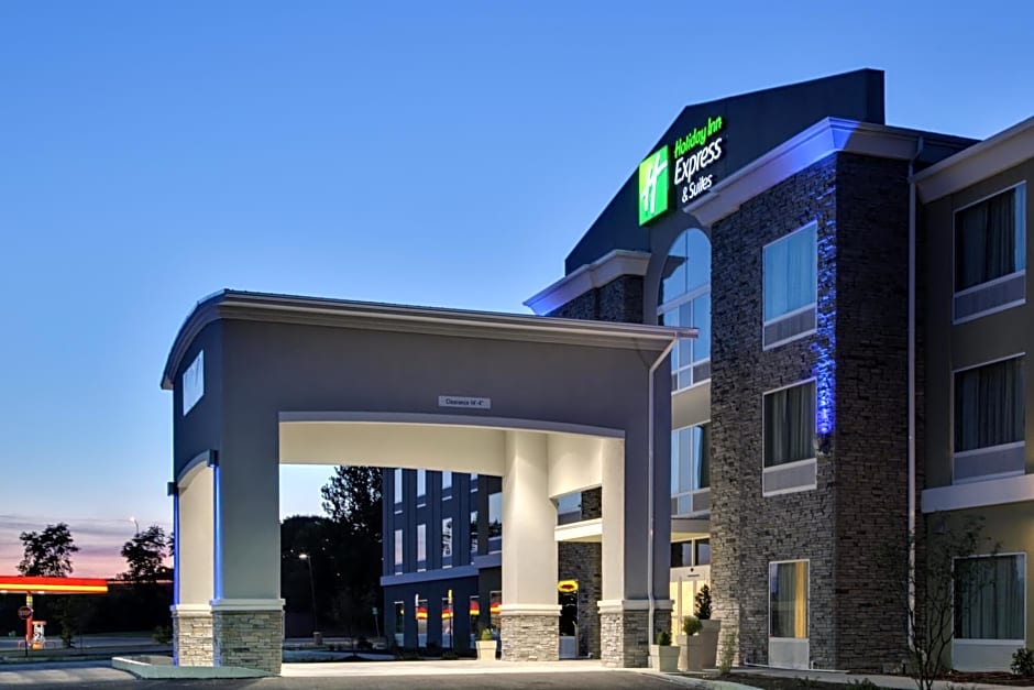 Holiday Inn Express and Suites Carlisle Harrisburg