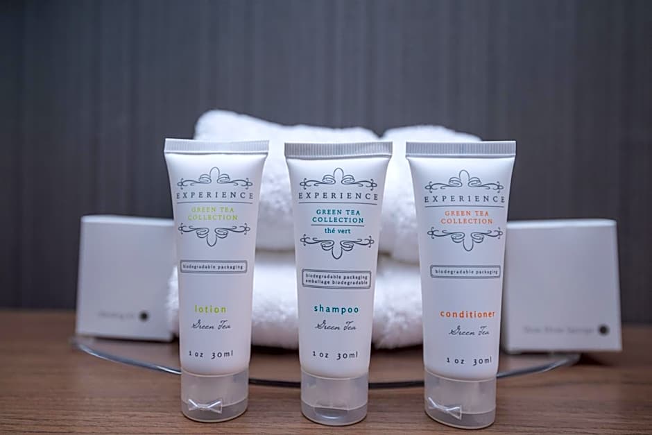 Sandman Signature Ottawa Airport Hotel