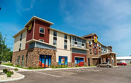 My Place Hotel-Aberdeen, SD