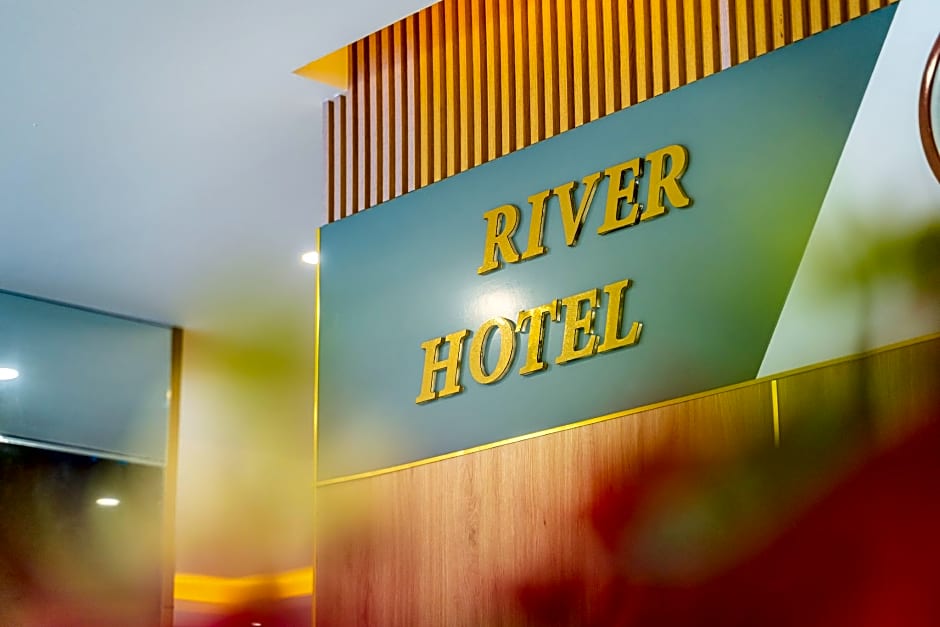 RIVER HOTEL