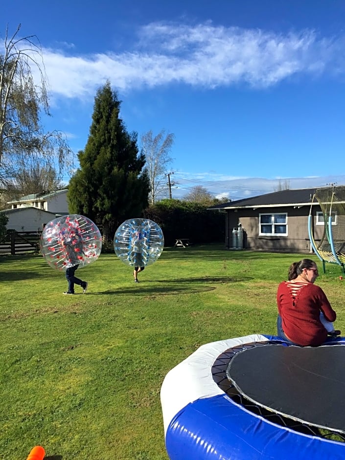 Waiteti Lakefront Motel