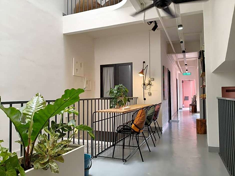 The Brownstone Hostel & Space