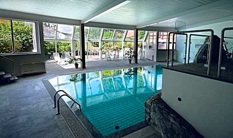 AVALON Hotelpark Königshof