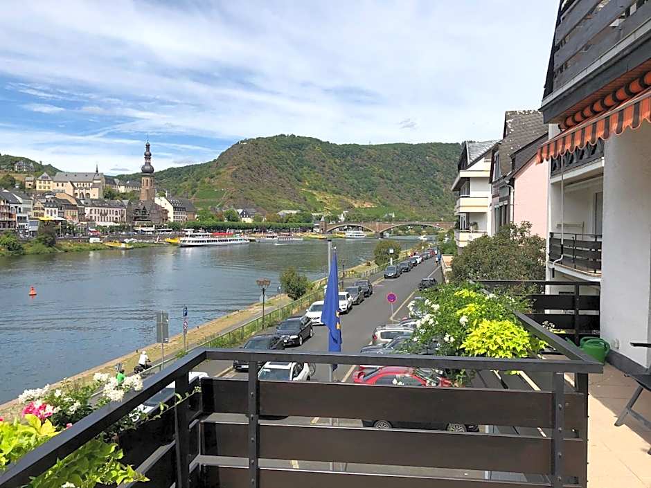 Ferienwohnungen Haus zur Linde