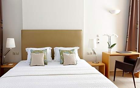 Superior Double Room with Lake View