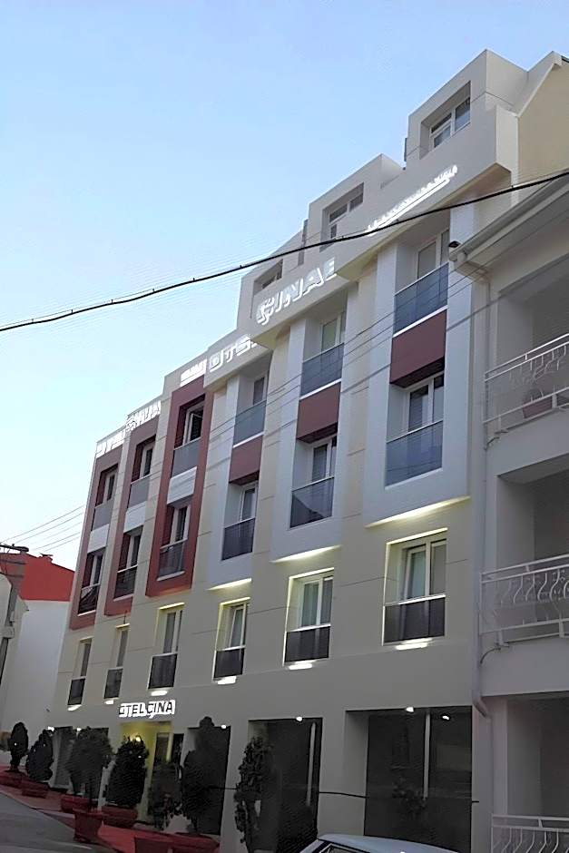 Cinas Hotel