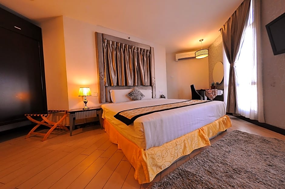 Shervinton Executive Boutique Hotel