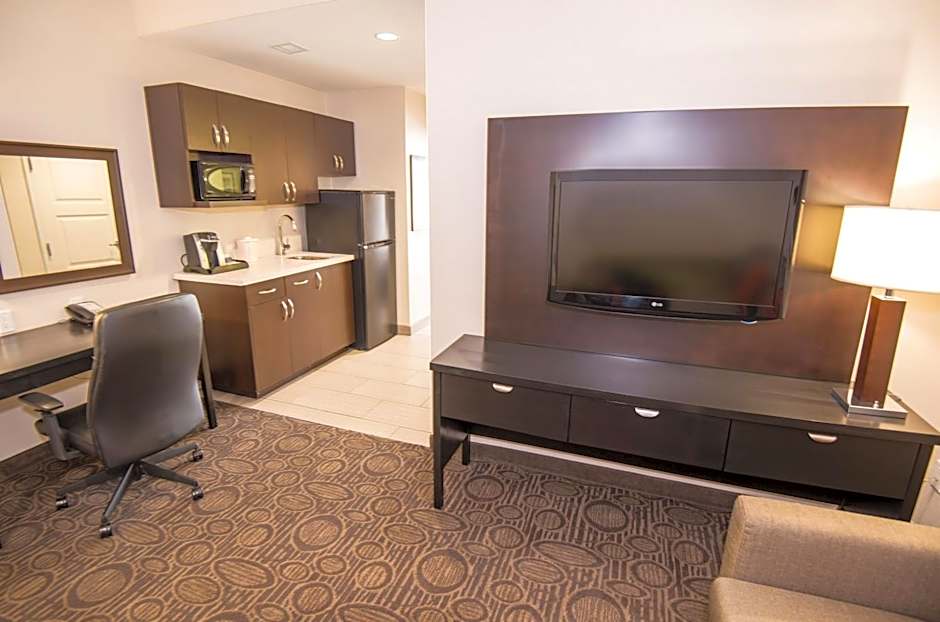 Holiday Inn & Suites Red Deer South By IHG