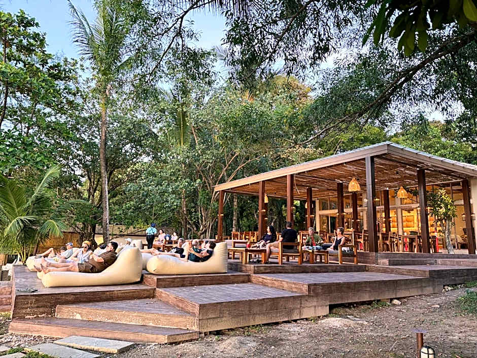 Sunny Cove Beach Resort Koh Phayam