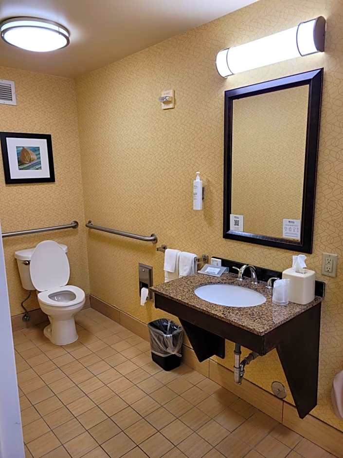 Hilton Garden Inn Tulsa Airport