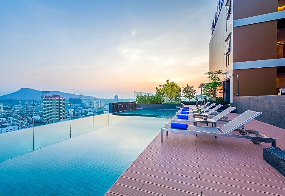 Somerset Harbourview Sri Racha