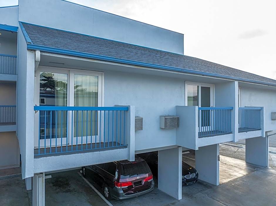 Sand Dollar Inn