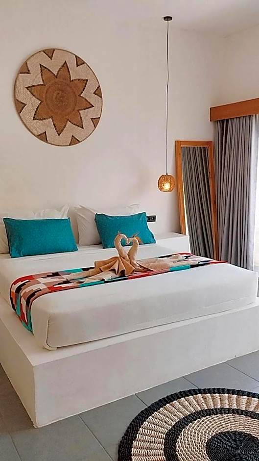 Villa Green House A tropical central 2-BR villa