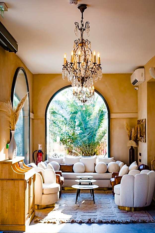 Le Hameau des Pesquiers Ecolodge, Curio Collection by Hilton