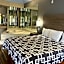 Regency Inn & Suites By Capital O Houston IAH Airport
