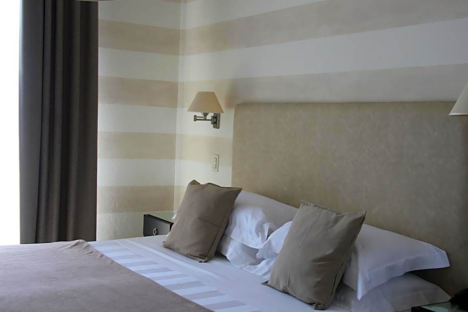 Hotel Bijou