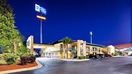 2 QUEEN BEDS,MOBILITY ACCESSIBLE,BATHTUB,NSMK,FULL BREAKFAST